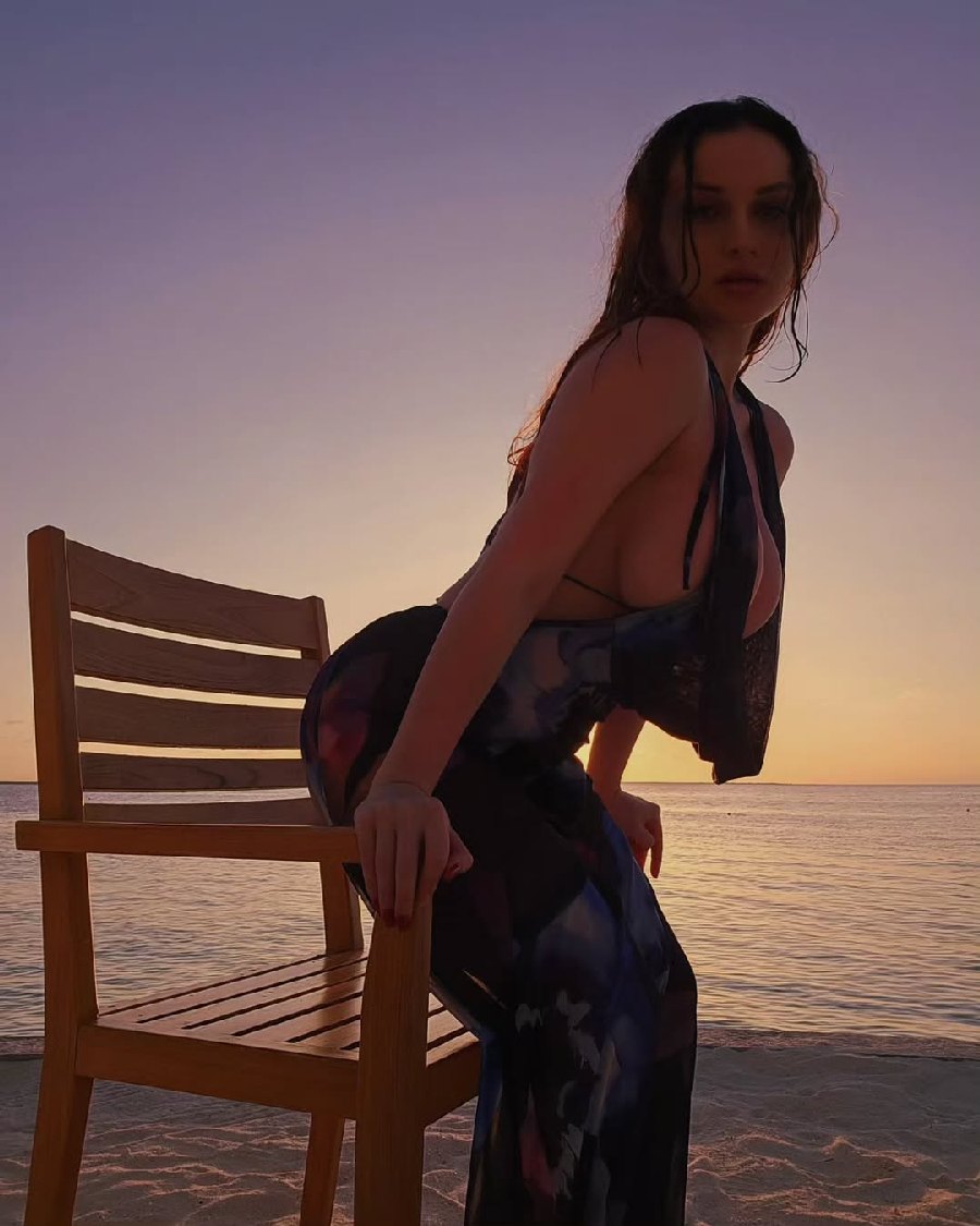 Sexy girl Miranda Faith nude in Birkirkara